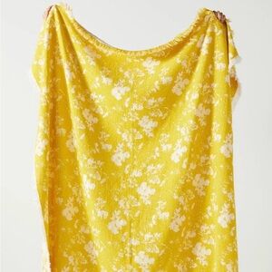 Anthropologie Poppy Chenille Floral Throw Blanket
